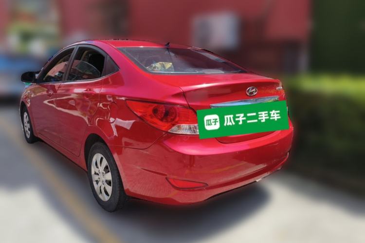 Used Hyundai Verna (older generation) 2010 Sedan 1.4L Manual Comfort GS Rear Left 45 Deg