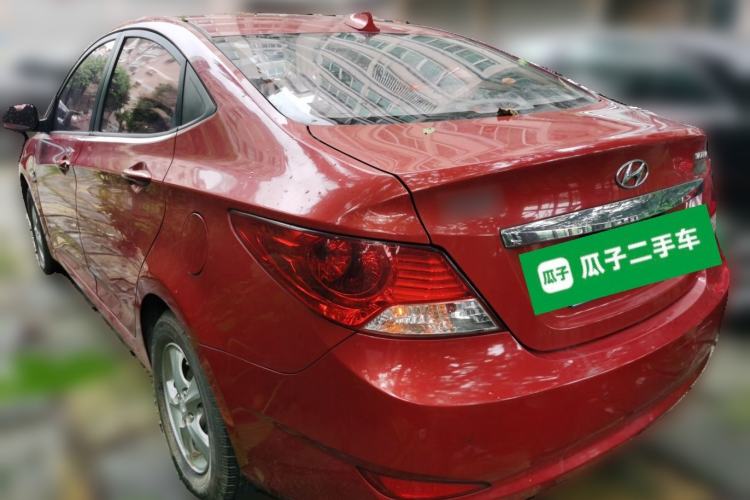 Used Hyundai Verna (older generation) 2010 Sedan 1.4L Automatic Comfort Model GS Rear Left 45 Deg