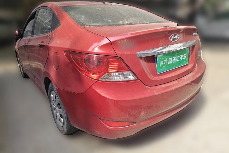 Used Hyundai Verna (older generation) 2010 Sedan 1.4L Manual Comfort GS Rear Left 45 Deg