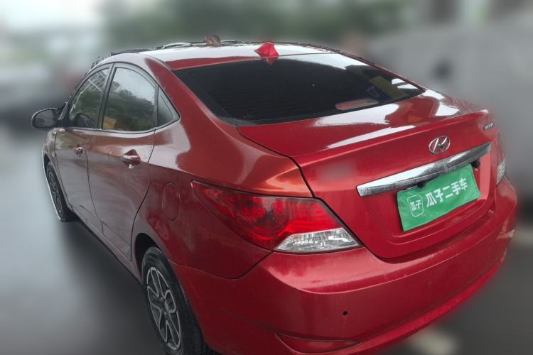 Used Hyundai Verna (older generation) 2010 Sedan 1.4L Manual Comfort GS Rear Left 45 Deg
