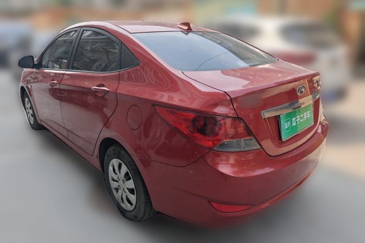 Used Hyundai Verna (older generation) 2010 Sedan 1.4L Manual Comfort GS Rear Left 45 Deg