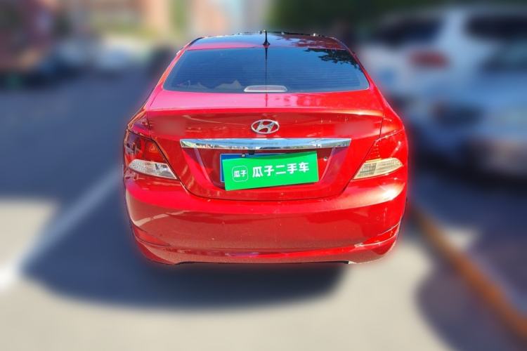 Used Hyundai Verna (older generation) 2010 Sedan 1.4L Manual Comfort GS Rear