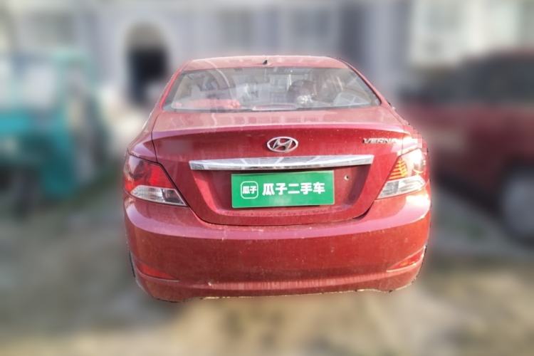 Used Hyundai Verna (older generation) 2010 Sedan 1.4L Manual Comfort GS Rear