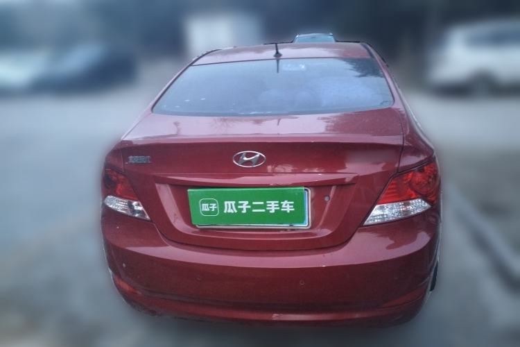 Used Hyundai Verna (older generation) 2010 Sedan 1.4L Manual Comfort GS Rear
