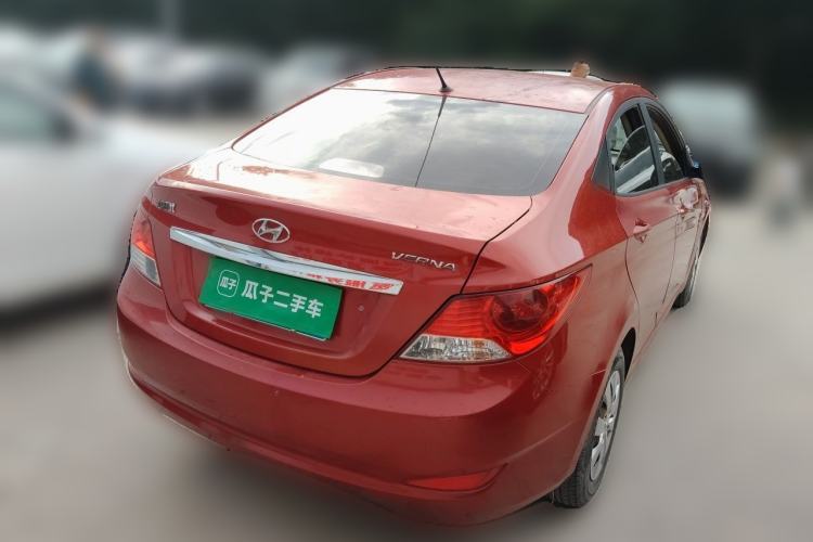 Used Hyundai Verna (older generation) 2010 Sedan 1.4L Manual Comfort GS Rear Right 45 Deg