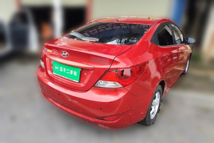 Used Hyundai Verna (older generation) 2010 Sedan 1.4L Automatic Fashionable GT Model Rear Right 45 Deg