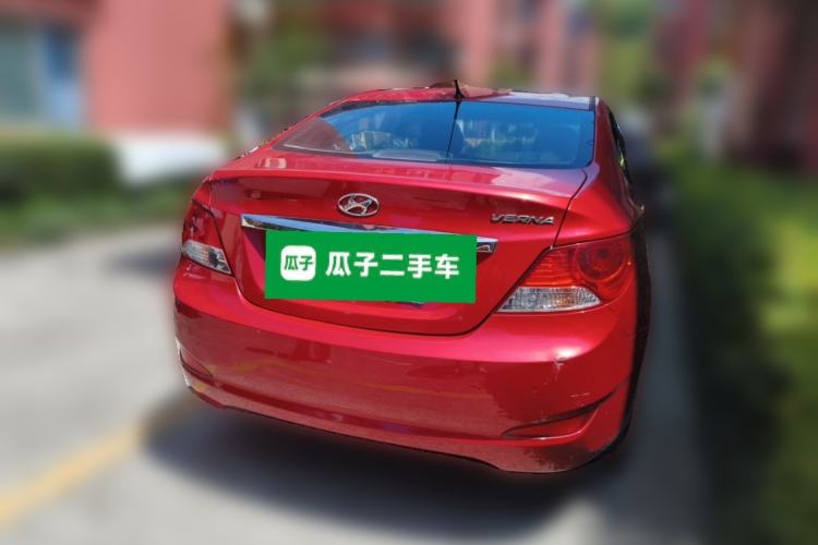 Used Hyundai Verna (older generation) 2010 Sedan 1.4L Manual Comfort GS Rear Right 45 Deg