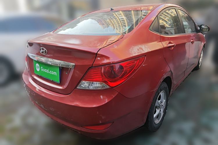 Used Hyundai Verna (older generation) 2010 Sedan 1.4L Automatic Fashionable GT Model Rear Right 45 Deg