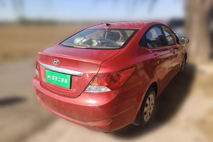 Used Hyundai Verna (older generation) 2010 Sedan 1.4L Manual Comfort GS Rear Right 45 Deg