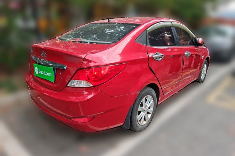 Used Hyundai Verna (older generation) 2010 Sedan 1.4L Automatic Comfort Model GS Rear Right 45 Deg