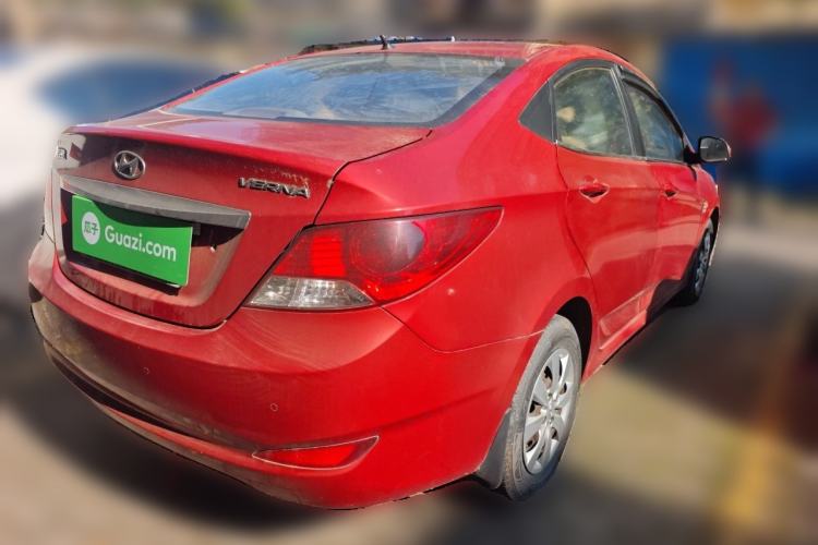 Used Hyundai Verna (older generation) 2010 Sedan 1.4L Manual Comfort GS Rear Right 45 Deg