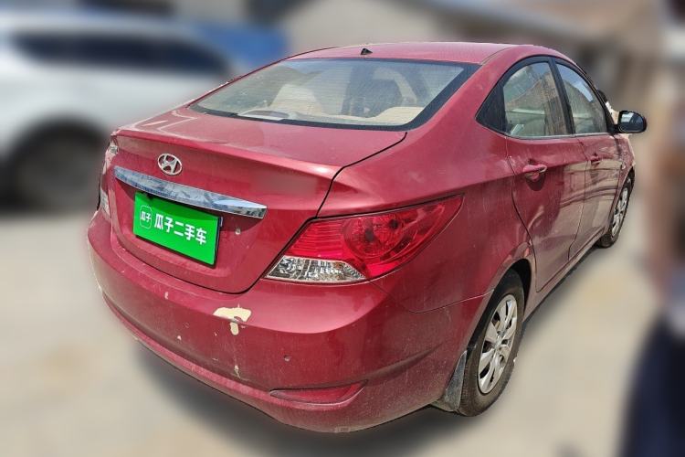 Used Hyundai Verna (older generation) 2010 Sedan 1.4L Automatic Comfort Model GS Rear Right 45 Deg