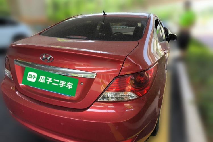 Used Hyundai Verna (older generation) 2010 Sedan 1.4L Manual Comfort GS Rear Right 45 Deg