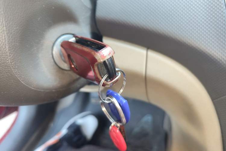 Used Hyundai Verna (older generation) 2010 Sedan 1.4L Manual Comfort GS Vehicle Key