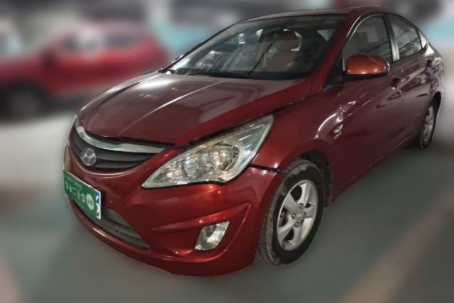 Hyundai Verna (older generation) 2010 Sedan 1.4L Automatic Fashionable GT Model de segunda mano