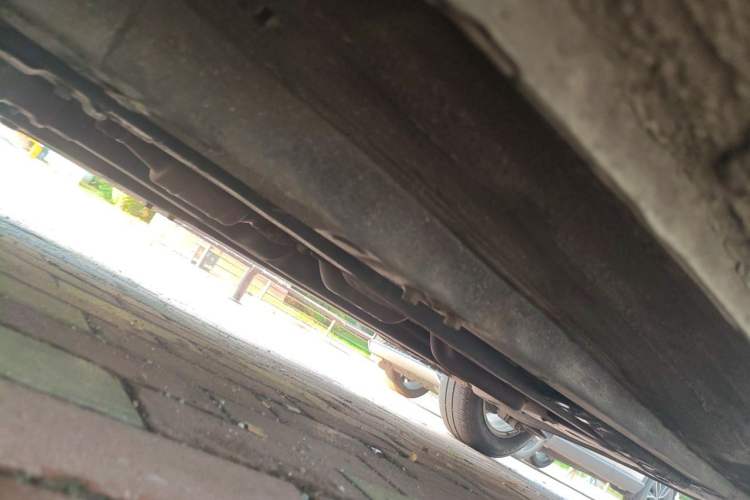 Used Hyundai Verna (older generation) 2010 Sedan 1.4L Automatic Comfort Model GS Chassis Front Left