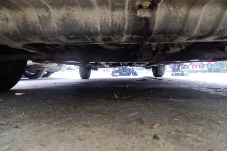 Used Hyundai Verna (older generation) 2010 Sedan 1.4L Manual Standard GL Model Chassis Front