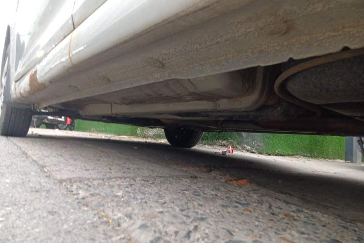 Used Hyundai Verna (older generation) 2010 Sedan 1.4L Manual Standard GL Model Chassis Rear Left