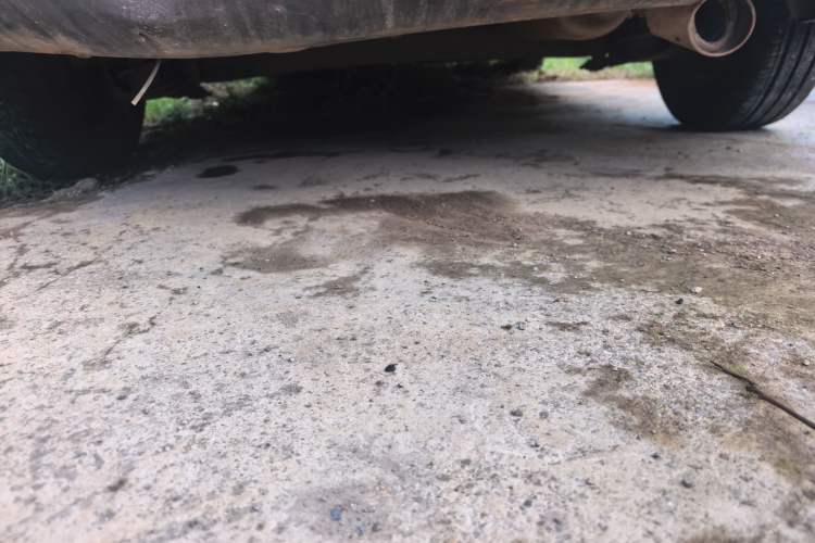 Used Hyundai Verna (older generation) 2010 Sedan 1.4L Manual Comfort GS Chassis Rear