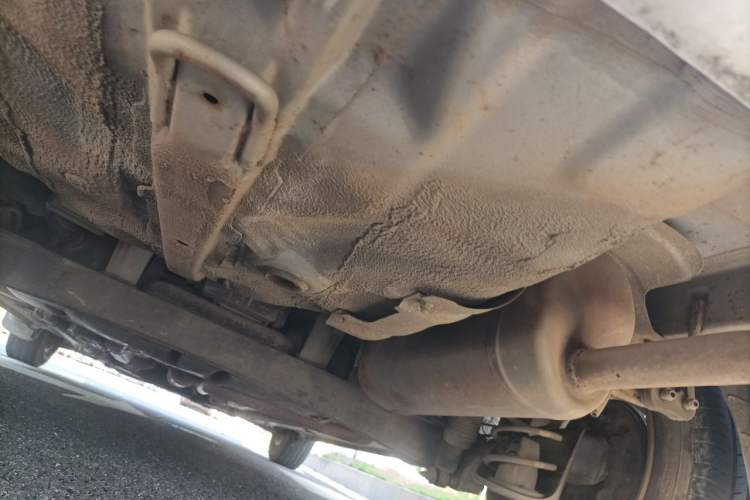 Used Hyundai Verna (older generation) 2010 Sedan 1.4L Automatic Fashionable GT Model Chassis Rear