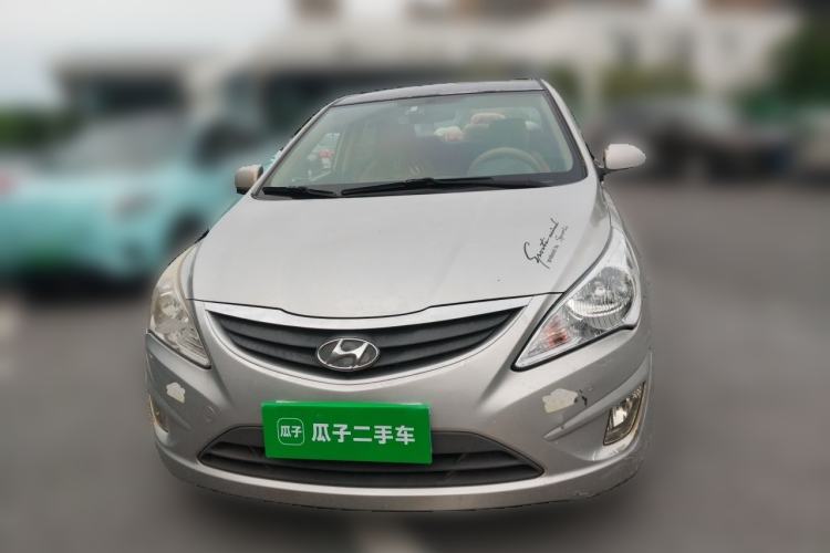 Used Hyundai Verna (older generation) 2010 Sedan 1.4L Manual Comfort GS Front