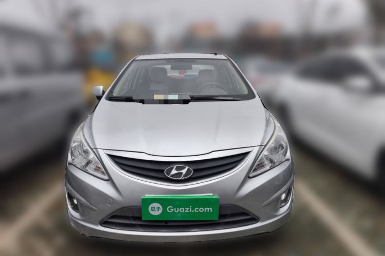 Used Hyundai Verna (older generation) 2010 Sedan 1.4L Manual Comfort GS Front