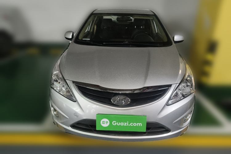 Used Hyundai Verna (older generation) 2010 Sedan 1.4L Manual Comfort GS Front