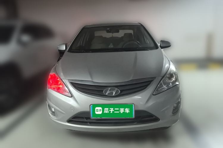 Used Hyundai Verna (older generation) 2010 Sedan 1.4L Manual Comfort GS Front