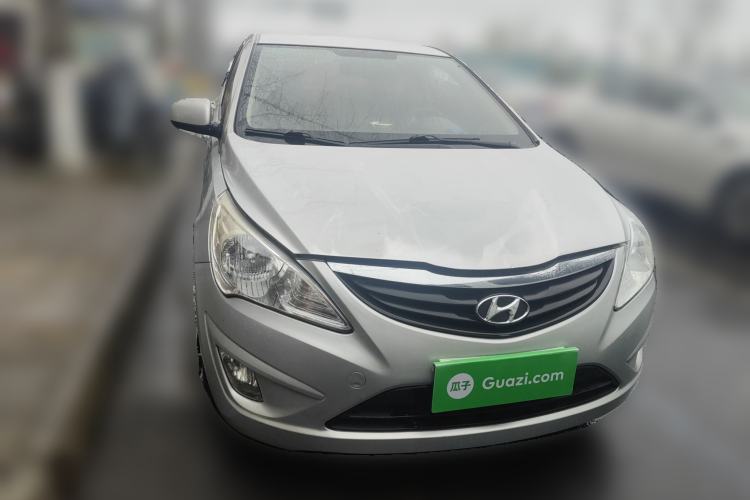 Used Hyundai Verna (older generation) 2010 Sedan 1.4L Manual Comfort GS Front