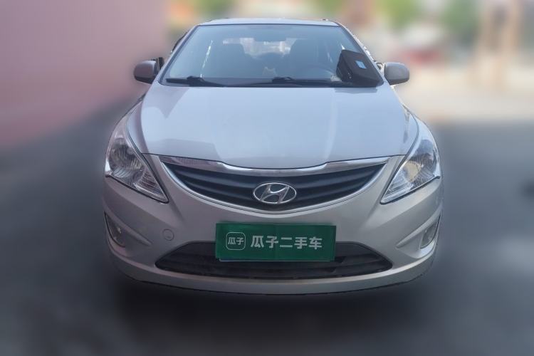 Used Hyundai Verna (older generation) 2010 Sedan 1.4L Manual Comfort GS Front