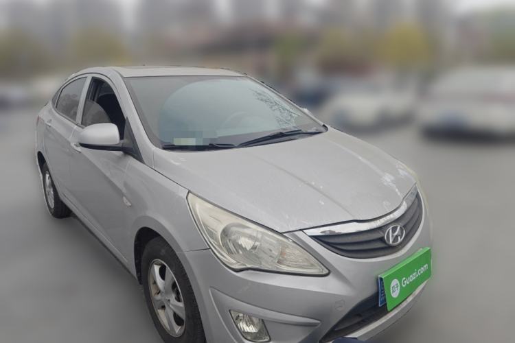 Used Hyundai Verna (older generation) 2010 Sedan 1.4L Automatic Fashionable GT Model Front Right 45 Deg