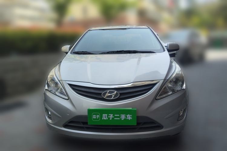 Used Hyundai Verna (older generation) 2010 Sedan 1.4L Manual Comfort GS Front