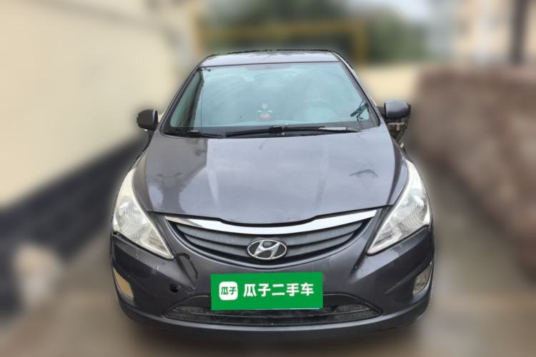 Used Hyundai Verna (older generation) 2010 Sedan 1.4L Manual Comfort GS Front