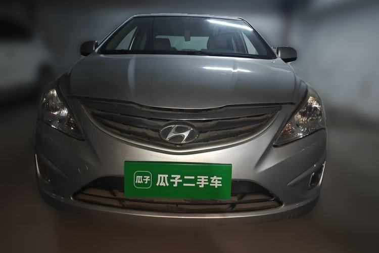 Used Hyundai Verna (older generation) 2010 Sedan 1.4L Manual Comfort GS Front