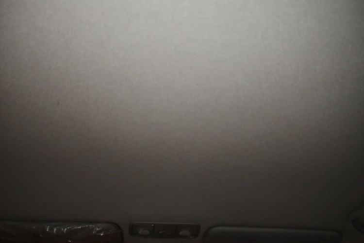 Used Hyundai Verna (older generation) 2010 Sedan 1.4L Automatic Comfort Model GS Headliner