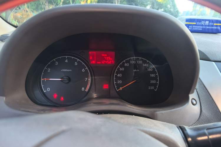 Used Hyundai Verna (older generation) 2010 Sedan 1.4L Manual Comfort GS Instrument Cluster