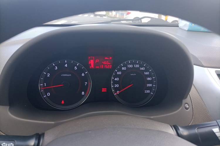 Used Hyundai Verna (older generation) 2010 Sedan 1.4L Automatic Fashionable GT Model Instrument Cluster