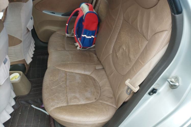 Used Hyundai Verna (older generation) 2010 Sedan 1.4L Manual Comfort GS Left Rear Seat