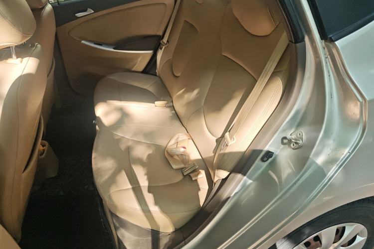 Used Hyundai Verna (older generation) 2010 Sedan 1.4L Manual Standard GL Model Left Rear Seat