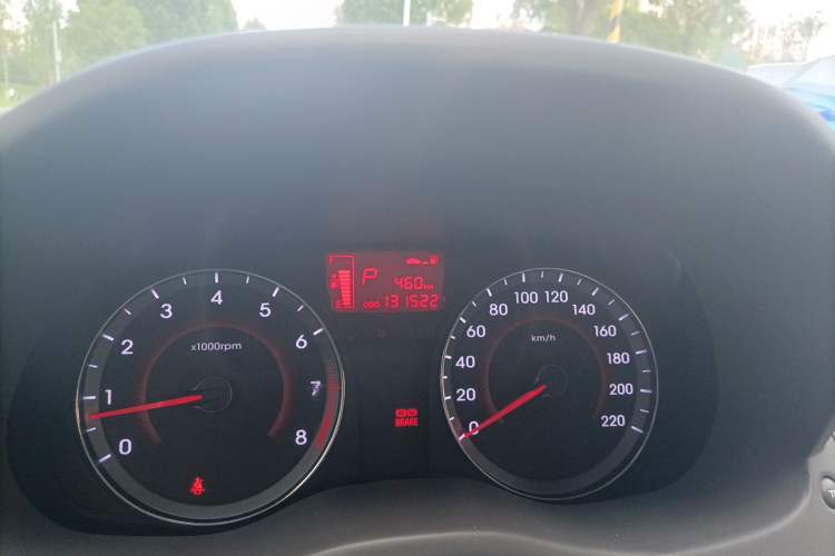 Used Hyundai Verna (older generation) 2010 Sedan 1.4L Automatic Fashionable GT Model Odometer Close Up