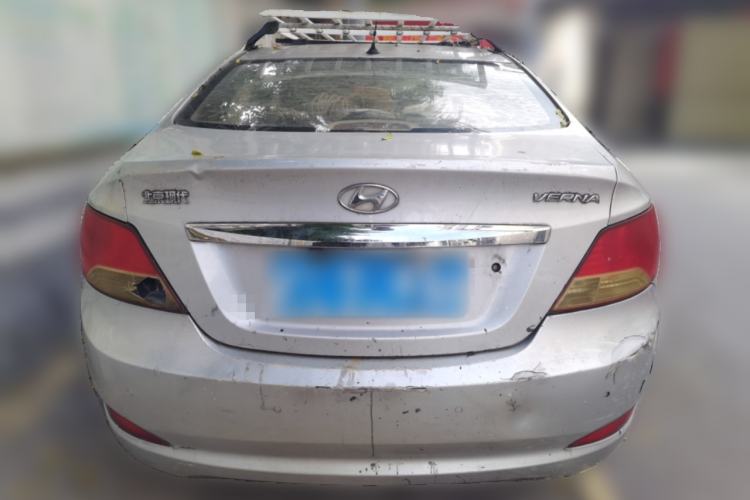 Used Hyundai Verna (older generation) 2010 Sedan 1.4L Manual Comfort GS Rear