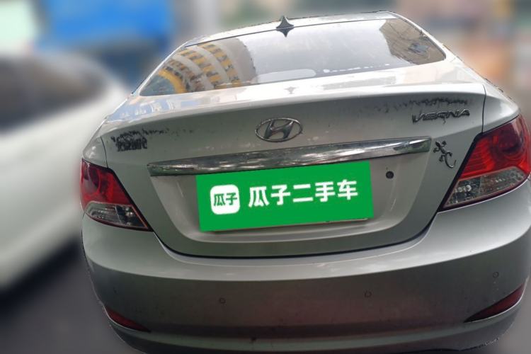 Used Hyundai Verna (older generation) 2010 Sedan 1.4L Manual Comfort GS Rear