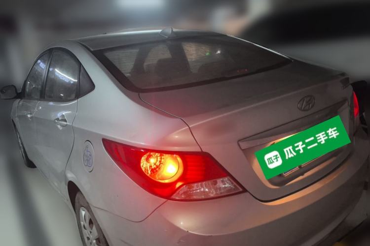 Used Hyundai Verna (older generation) 2010 Sedan 1.4L Manual Comfort GS Rear Left 45 Deg