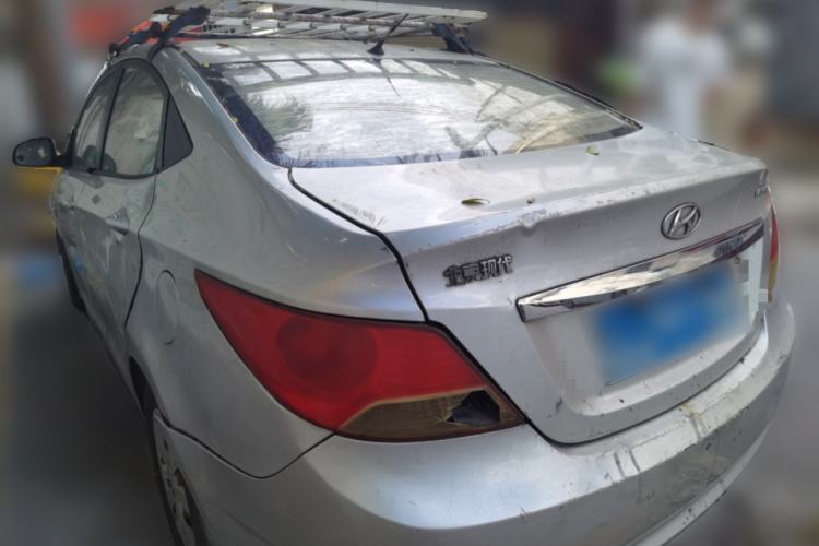 Used Hyundai Verna (older generation) 2010 Sedan 1.4L Manual Comfort GS Rear Left 45 Deg