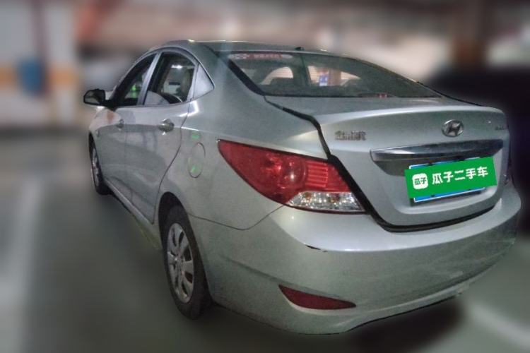 Used Hyundai Verna (older generation) 2010 Sedan 1.4L Manual Comfort GS Rear Left 45 Deg