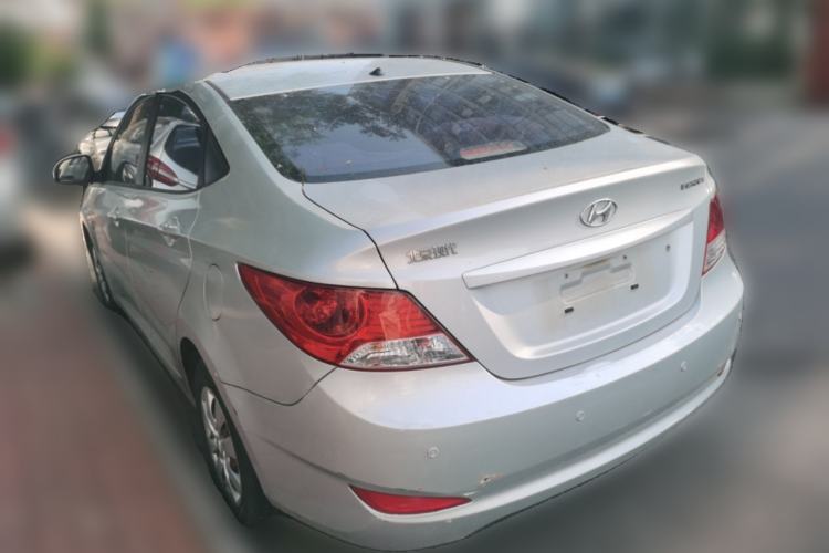 Used Hyundai Verna (older generation) 2010 Sedan 1.4L Manual Standard GL Model Rear Left 45 Deg