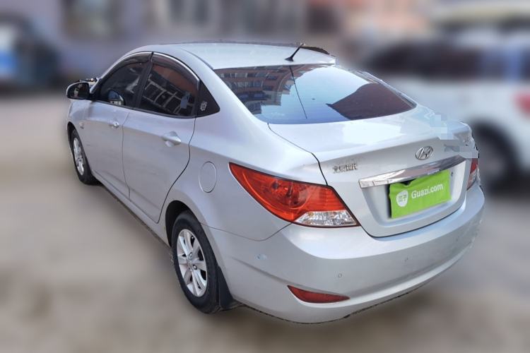 Used Hyundai Verna (older generation) 2010 Sedan 1.4L Manual Comfort GS Rear Left 45 Deg