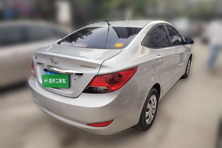 Used Hyundai Verna (older generation) 2010 Sedan 1.4L Automatic Comfort Model GS Rear Right 45 Deg