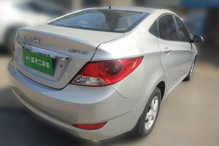 Used Hyundai Verna (older generation) 2010 Sedan 1.4L Automatic Comfort Model GS Rear Right 45 Deg