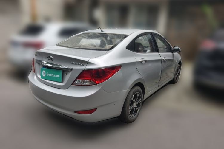Used Hyundai Verna (older generation) 2010 Sedan 1.4L Manual Standard GL Model Rear Right 45 Deg